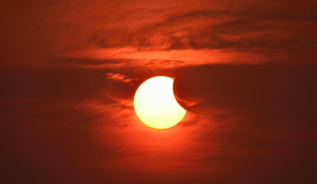 solar eclipse photo